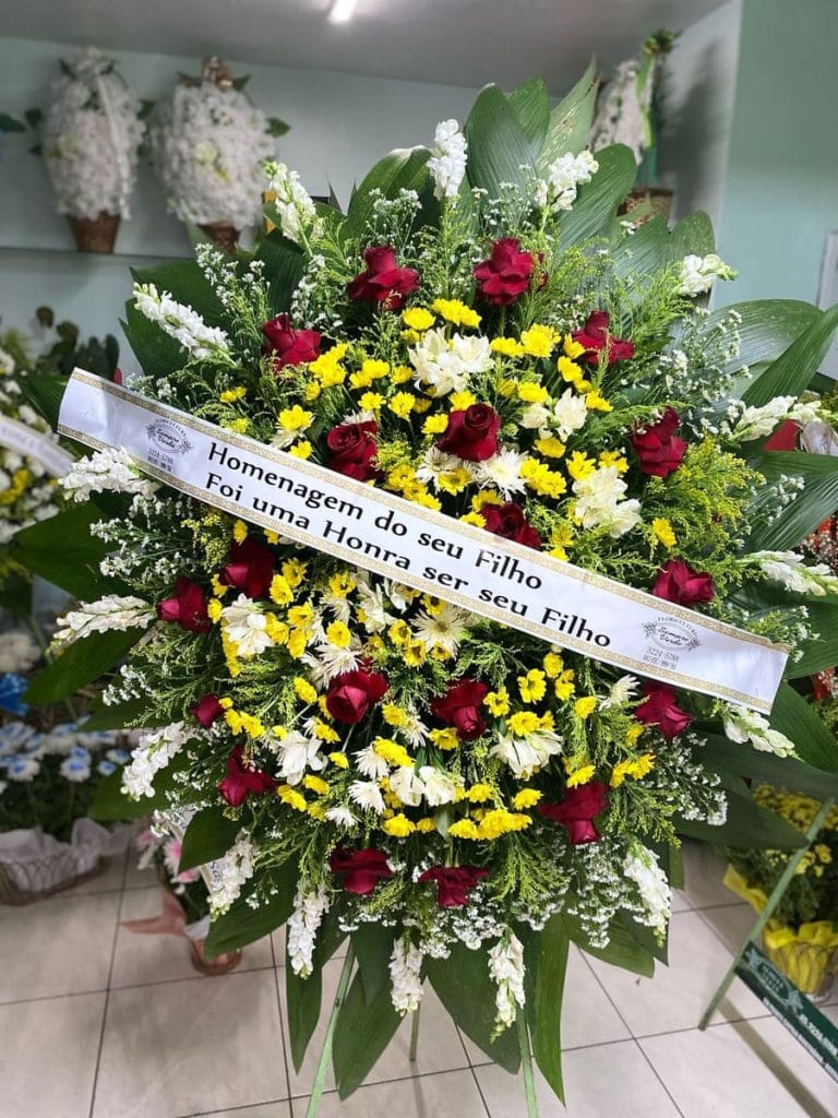Coroa de Flores para empresas em Cascavel